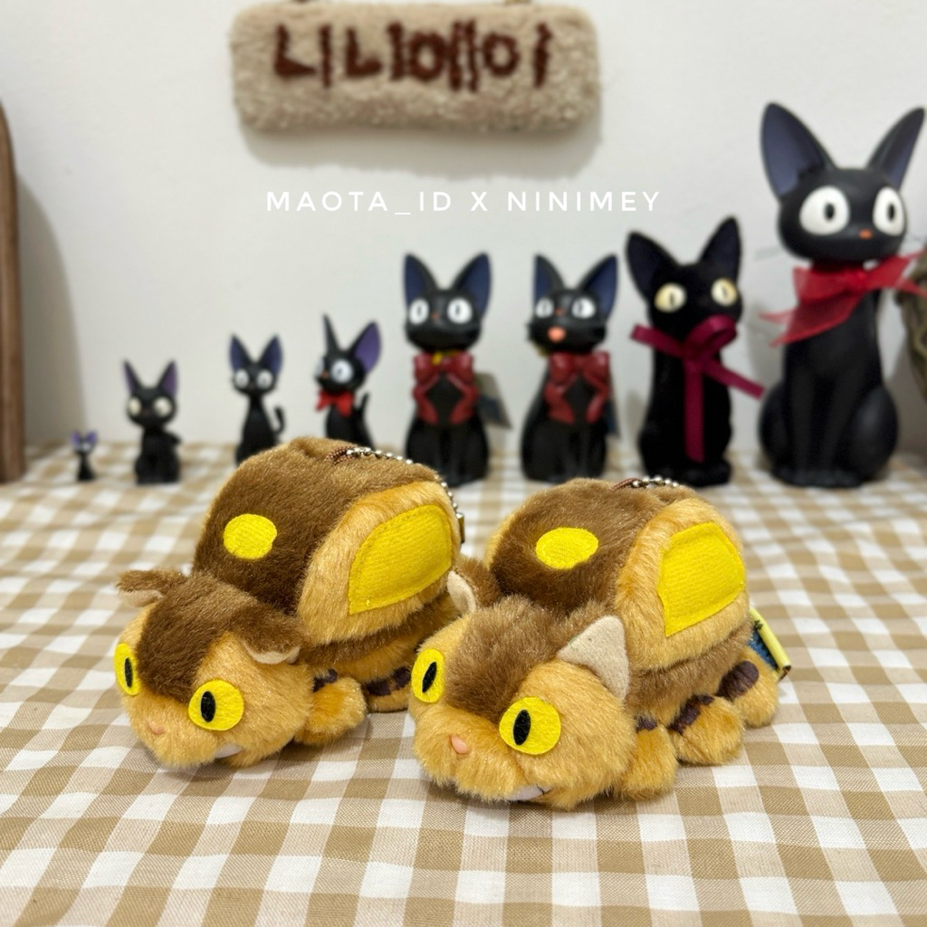 Catbus Plush Keychain Ghibli Museum Mitaka / Ganci Catbus Boneka Museo Darte Studi Ghibli / Gantunga