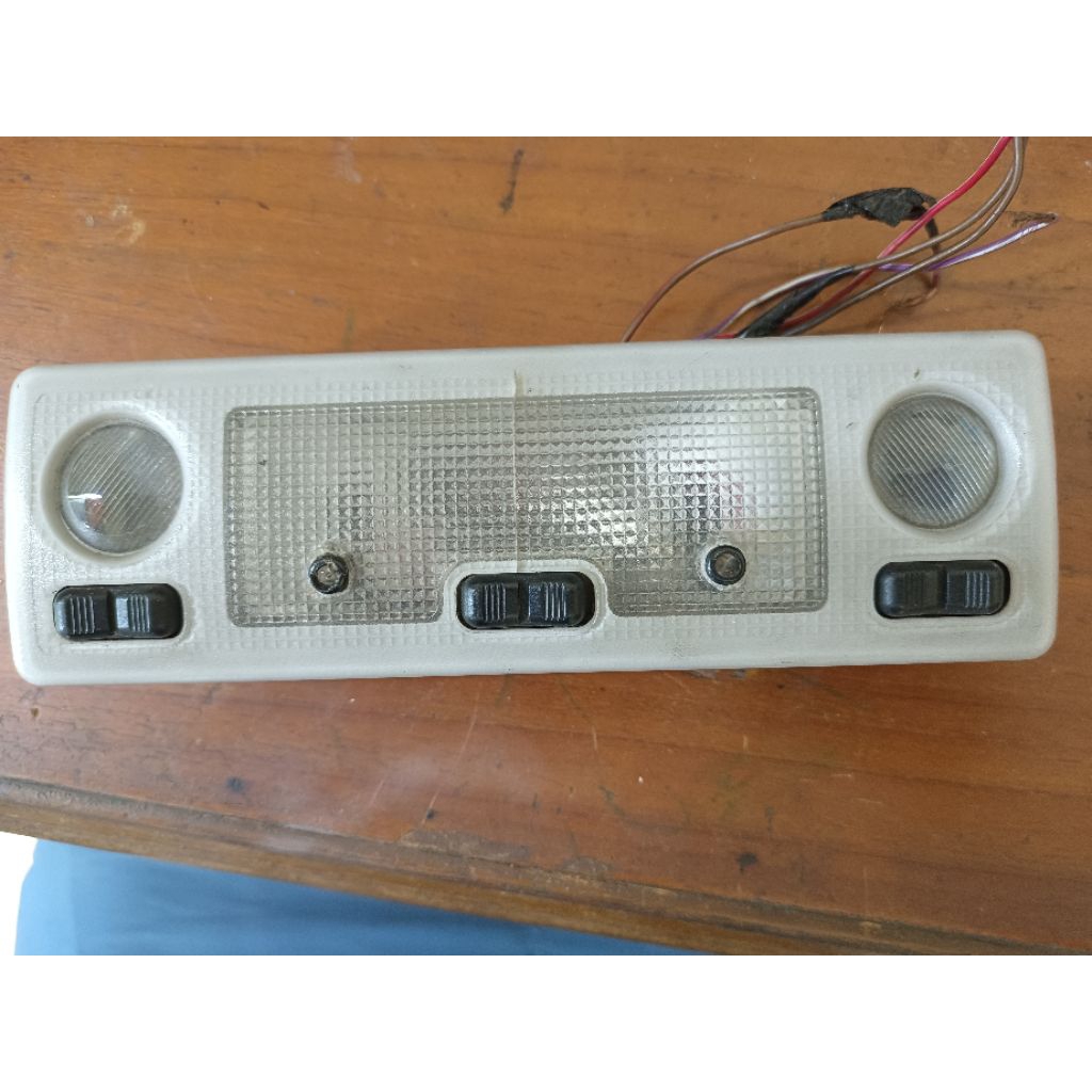 lampu kabin bmw e36