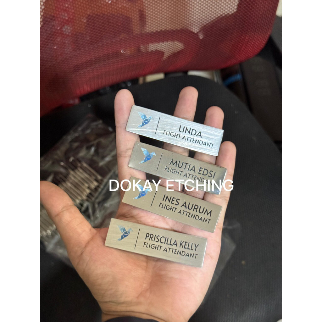 

Name tag custom / Nama dada custom / Name tag stainless / Name tag kuningan gold