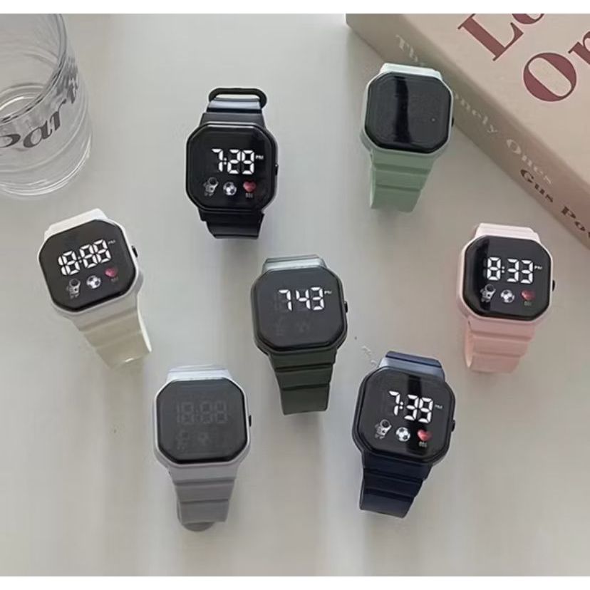 Jam Tangan LED Silicone Jam Tangan Karet Silicone Jam Tangan Digital Unisex Jam Cewek Digital Watch 