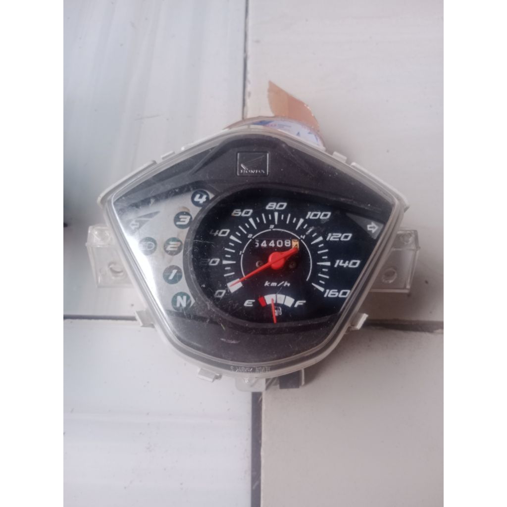 Speedometer honda absolute revo revo absolute. Original. Seken