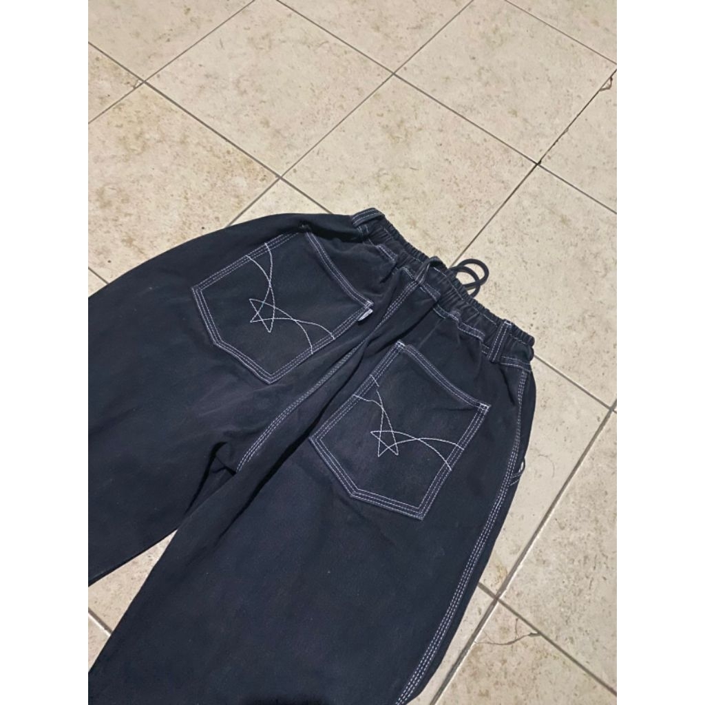 Baggy Pants Babybong -Black
