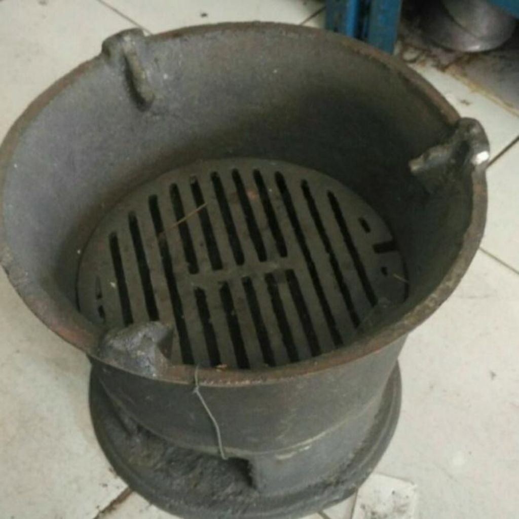 Anglo Baja Besi Besar Kompor Arang