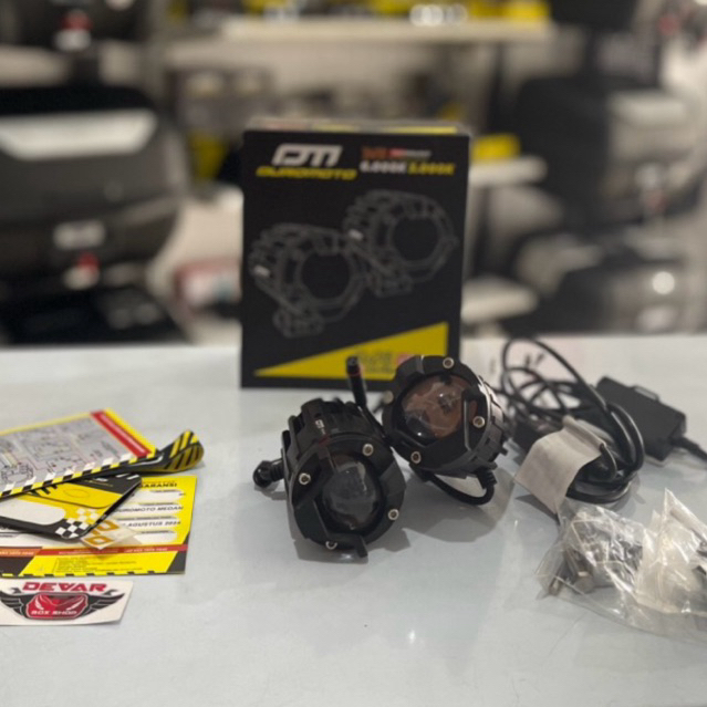 Duromoto M5 Pro Ultra Light / Lampu Tembak Duromoto / Lampu Senlo / Lampu Sorot 2 Warna