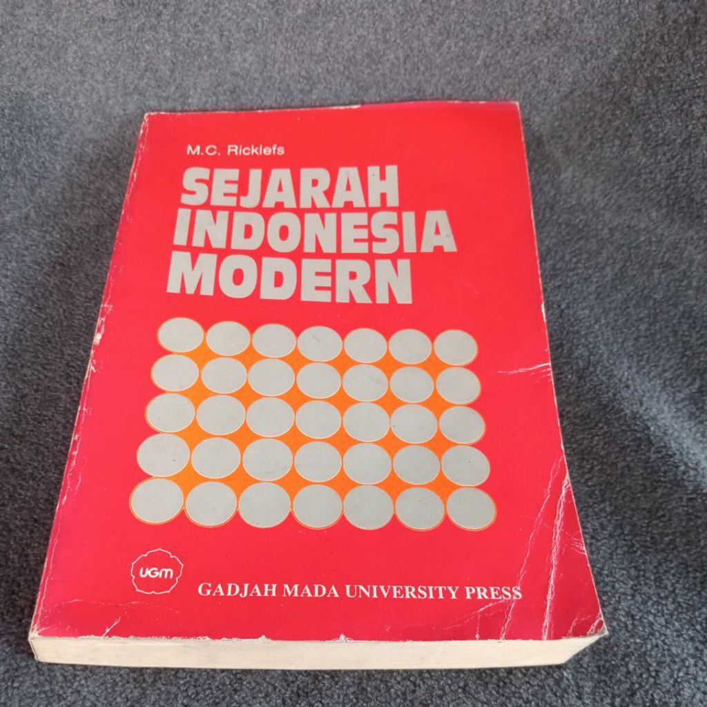 BUKU SEJARAH INDONESIA MODERN - M C RICKLEFS