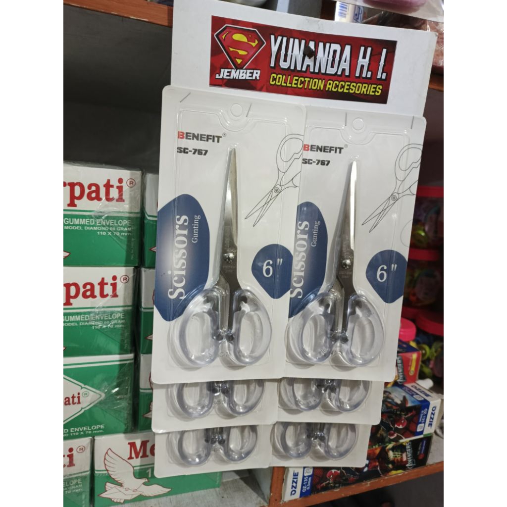 

1 Renteng isi 6 Gunting super khusus kain dan mencukur rambut