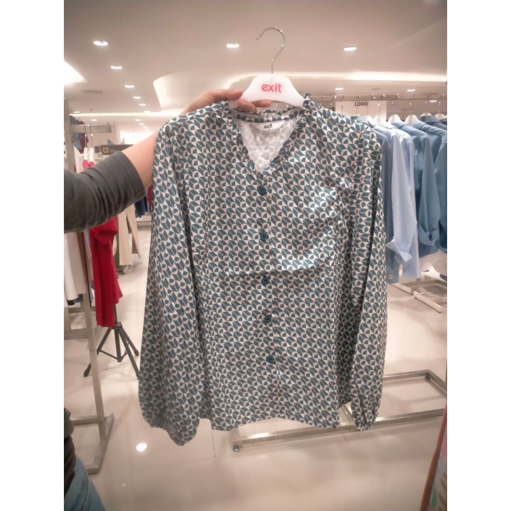 kemeja wanita exit