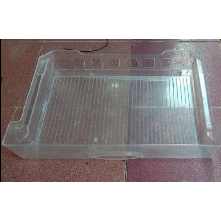 rak ikan atau tampungan air kulkas LG 1 pintu