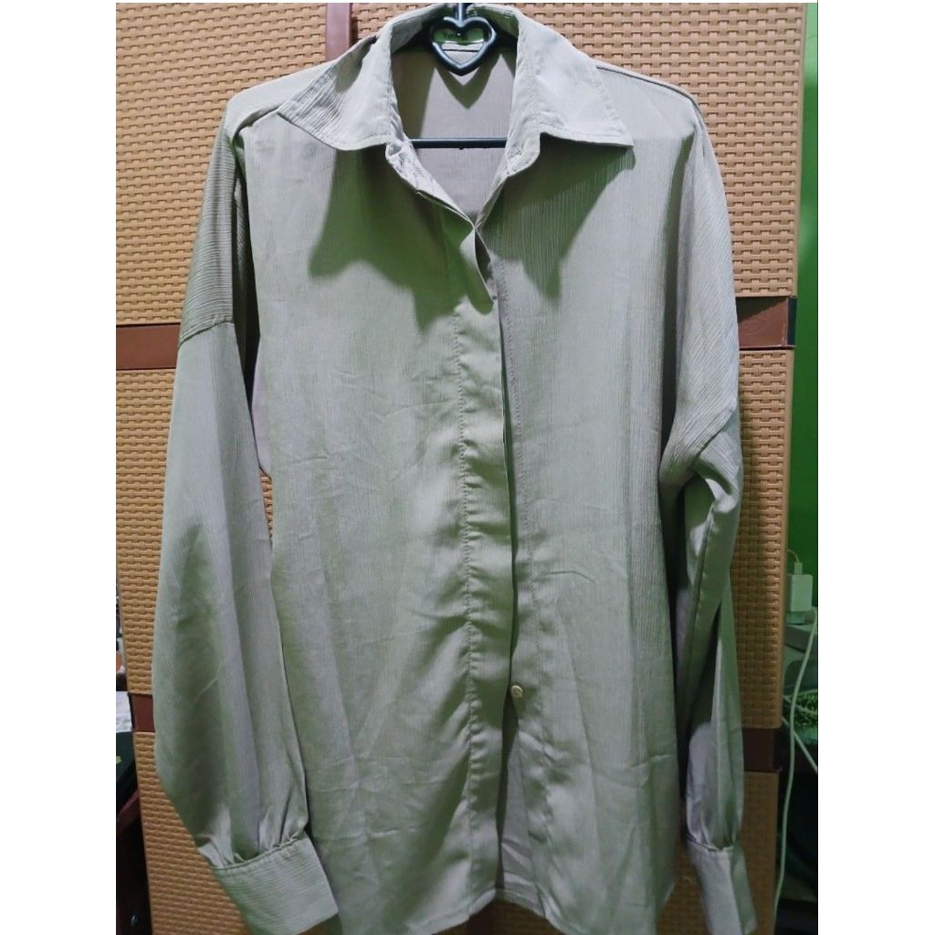 By Yeona.id emi shirt