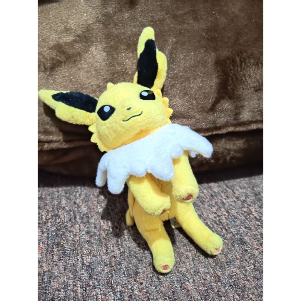 Boneka Pokemon Jolteon T-Arts