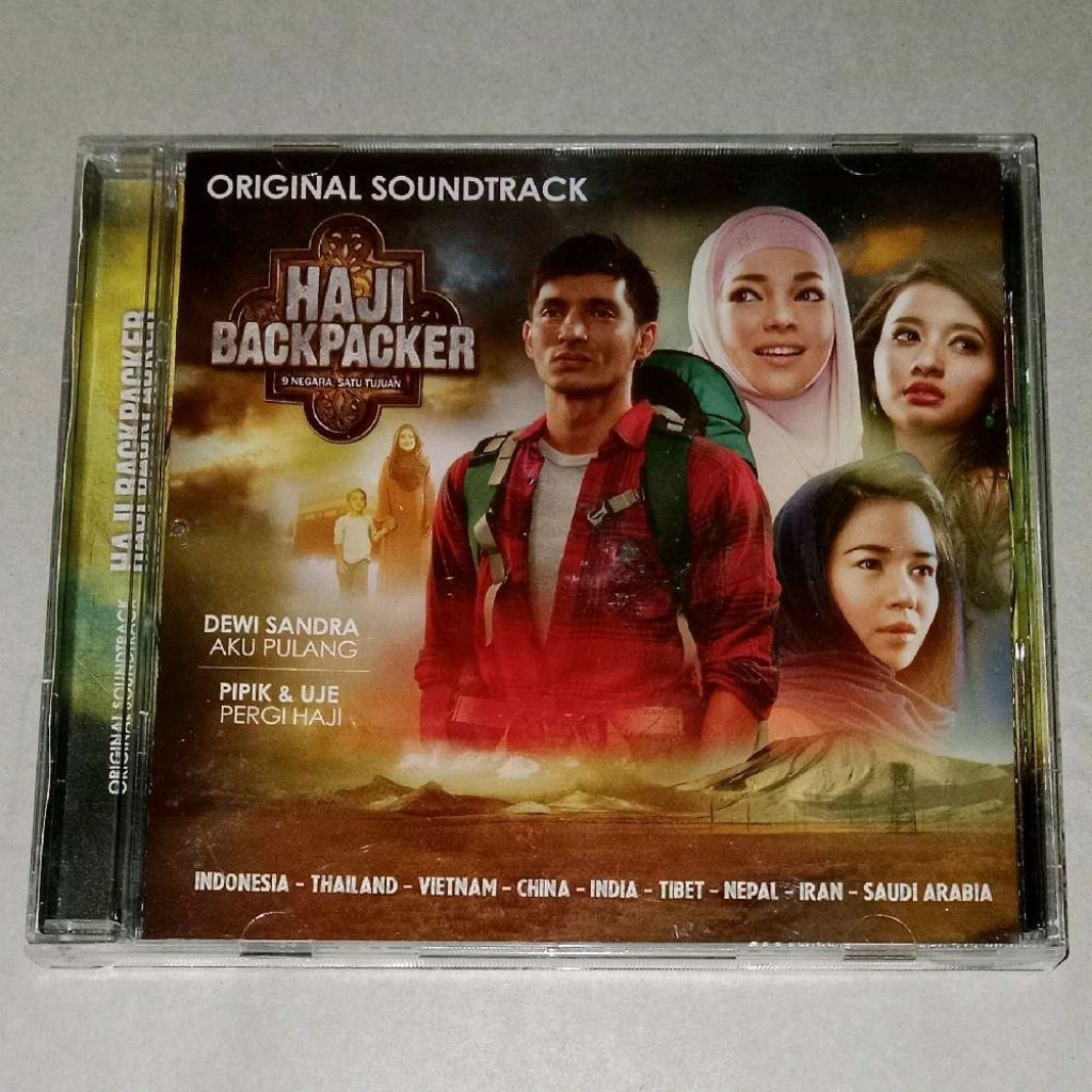 CD Original Soundtrack Haji Backpacker ft. Dewi Sandra Pipik Uje Dewi Gita Azizi Blackout Ammir