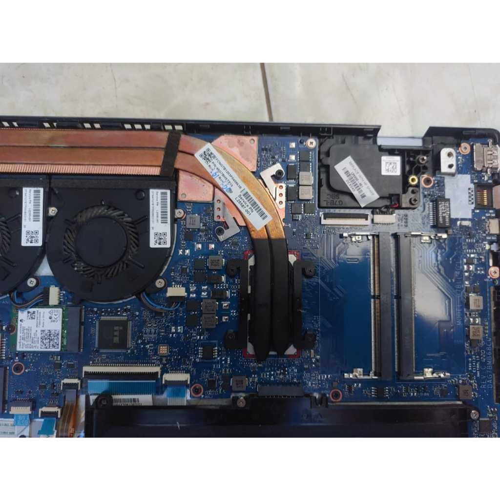 Motherboard laptop Hp Pavilion 15 cs3073cl Core i7 gen 10 nvidia mx250 4gb gddr5 Normal 100% plus wi