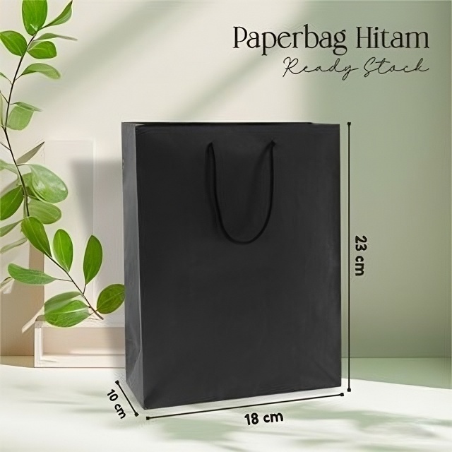 

(12 PCS) Paper Bag HITAM 18x23x10 cm - Tas kertas Goodie Bag Paperbag BLACK Murah Ready Stock