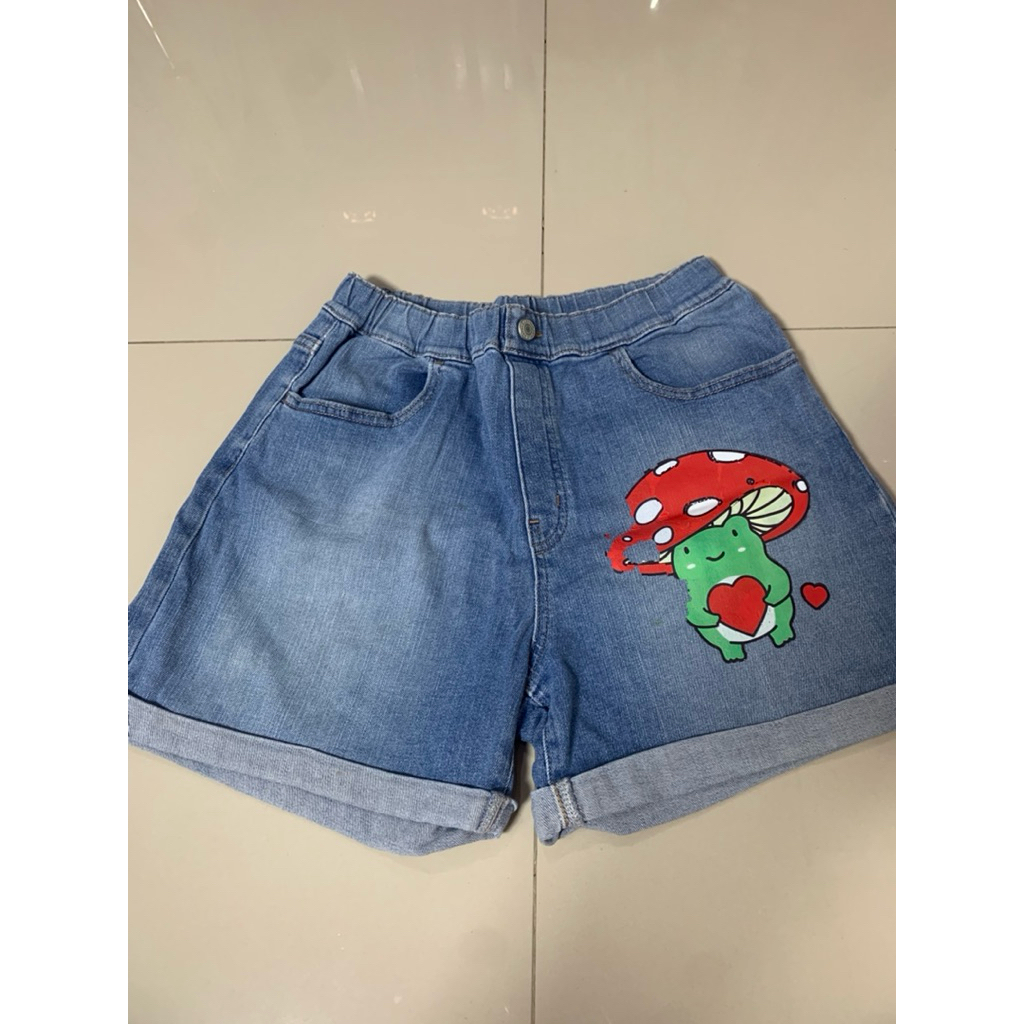 preloved celana anak/preloved jeans anak/preloved uniqlo anak/uniqlo anak/preloved uniqlo kids/prelo