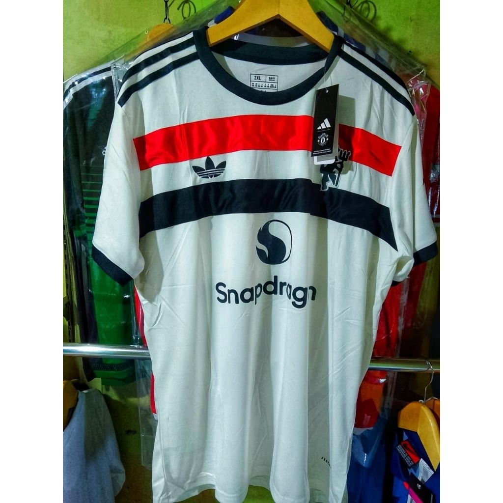 Jersey away MU 2024/25 go