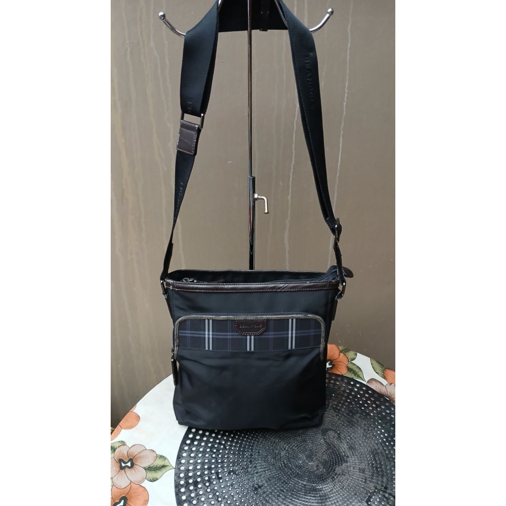 Tas selempang pria beanpole
