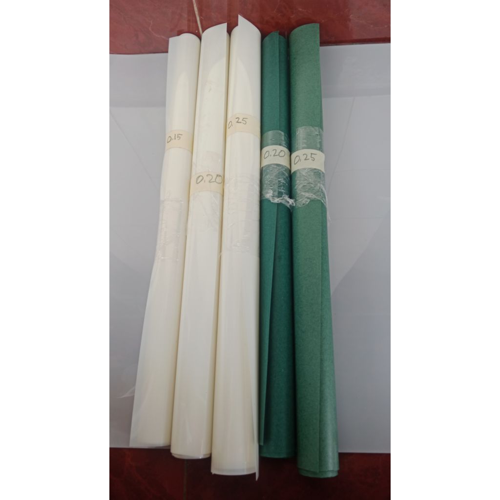 MIKA FILM PELAPIS GULUNGAN DINAMO UKURAN 0.15 0.20 0.25(mika Putih) 0.20 0.25(prespan hijau)