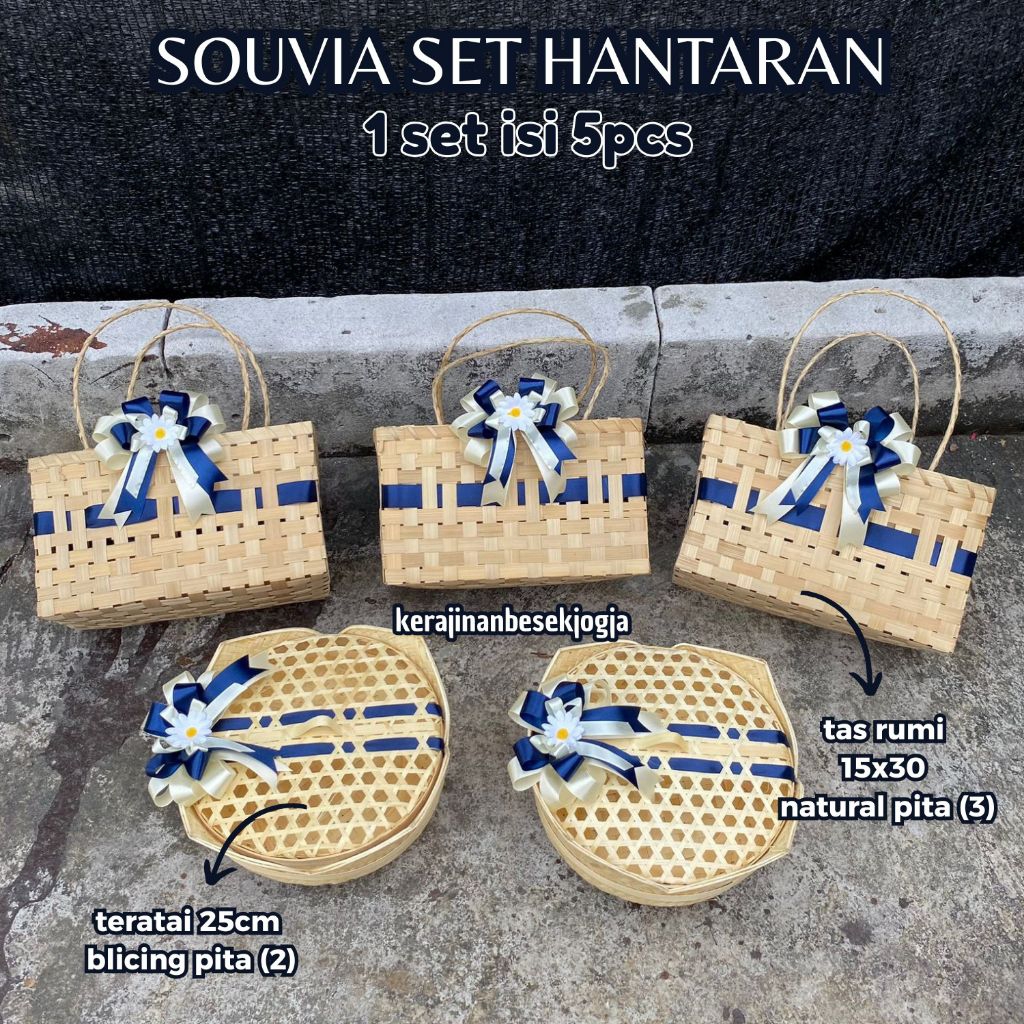 

SOUVIA SET HANTARAN BONUS PITA 3PCS | hantaran seserahan lamaran box hantaran box oleh oleh besan