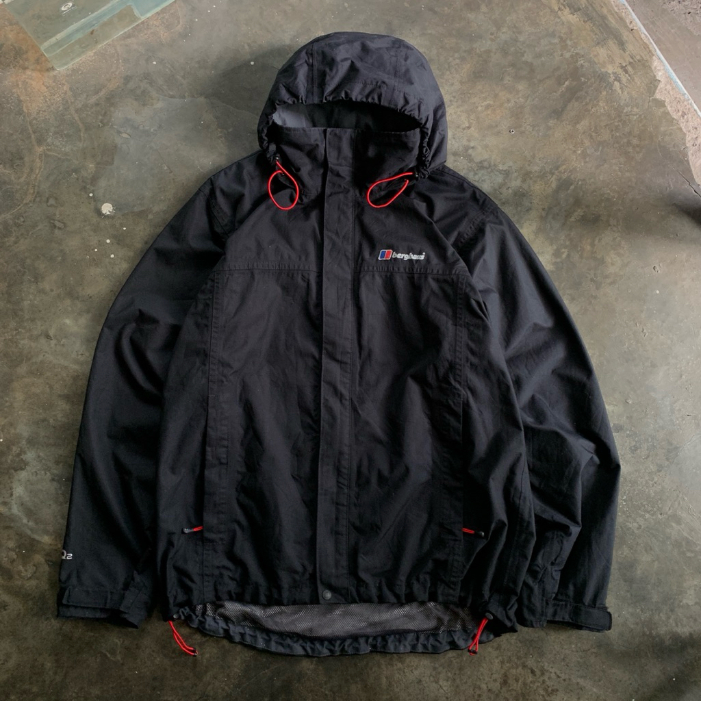 berghaus rg alpha jacket gorpcore