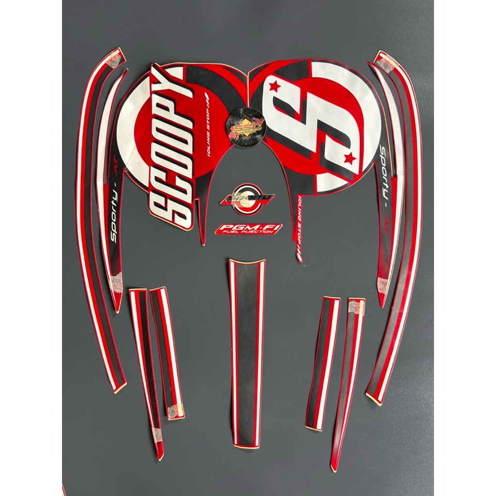 STRIPING STIKER SCOOPY SOORTY 2015 MERAH PUTIH ORIGINAL