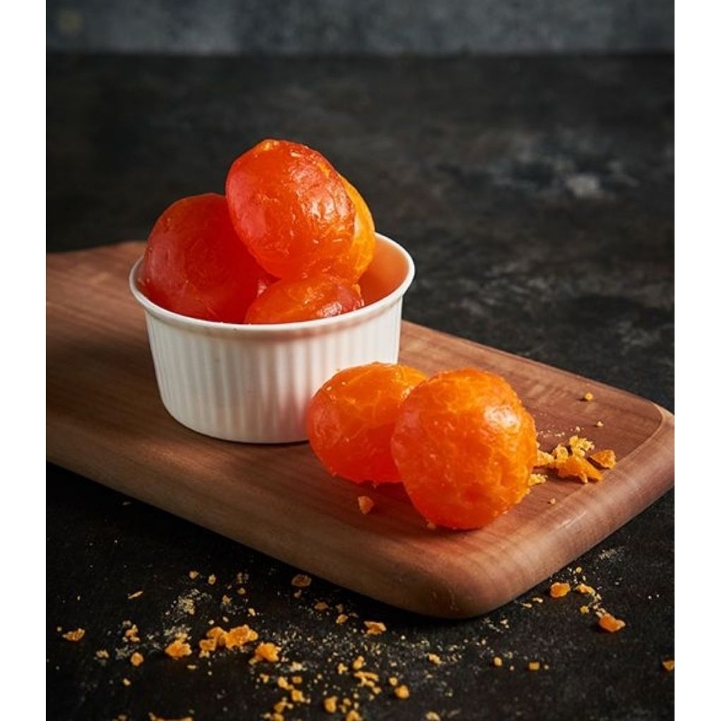 salted egg yolk mooncake