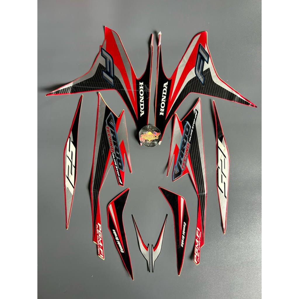 STRIPING STIKER VARIO TECHNO 125 2015 IDLING STOP ISS MERAH ORIGINAL