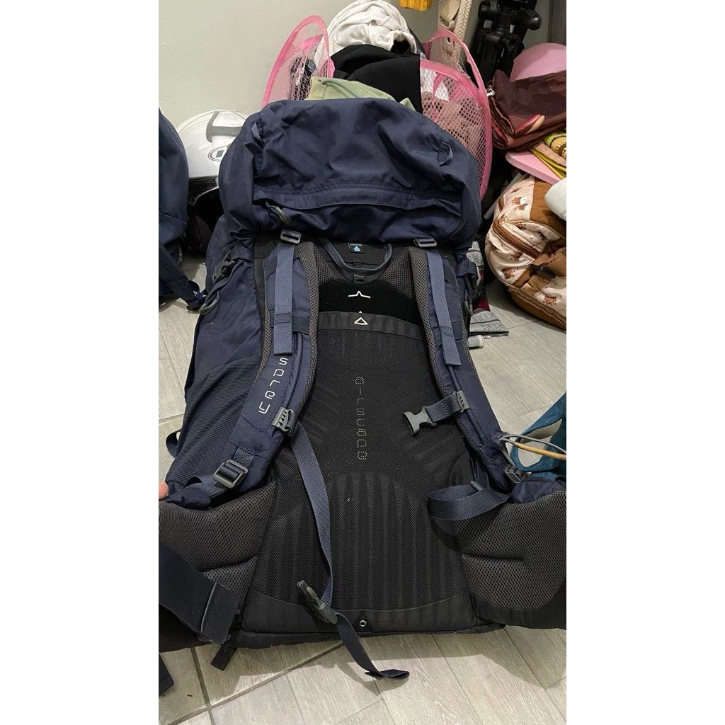 preloved carrier osprey kyte 46