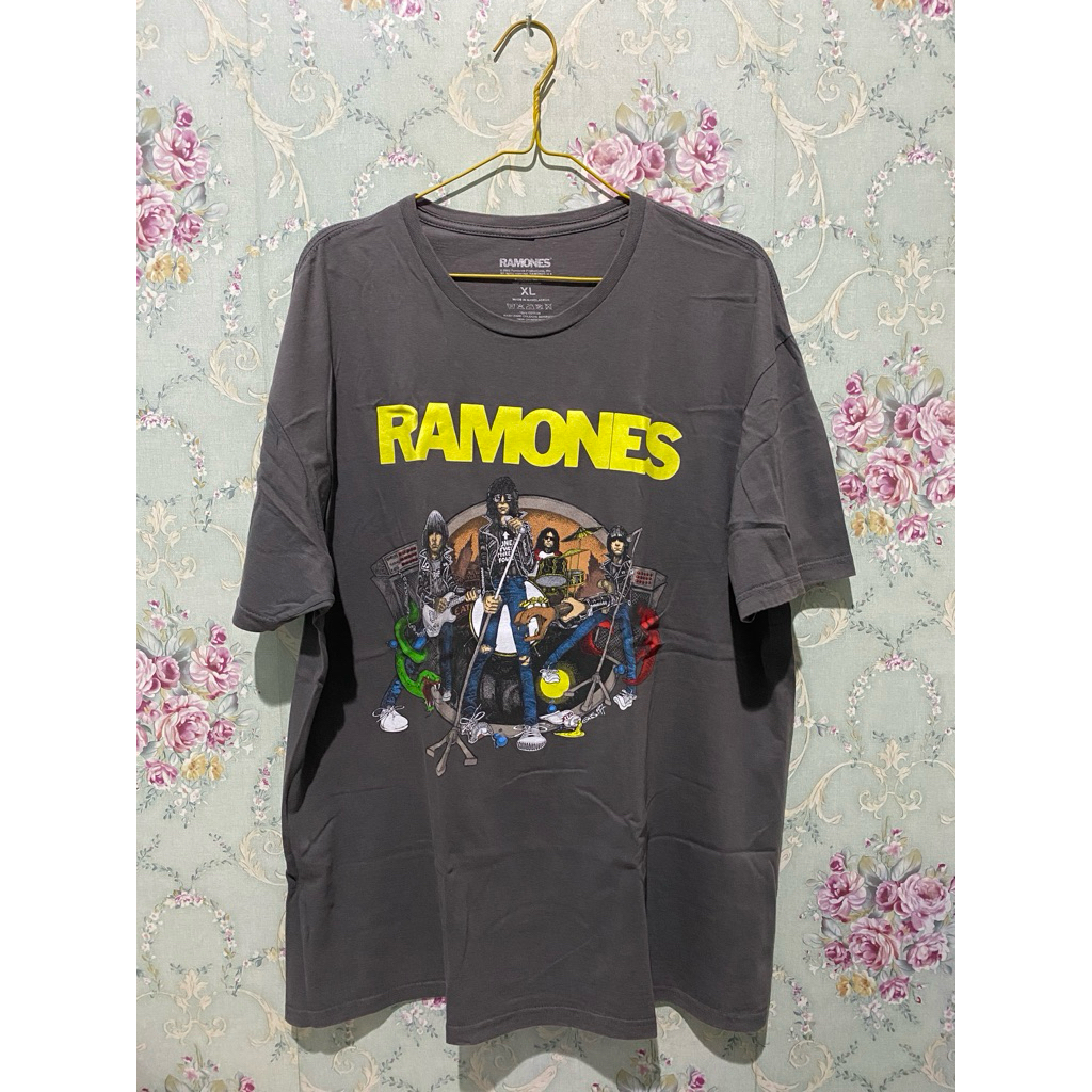 Official Tshirt Ramones - Road to Ruin