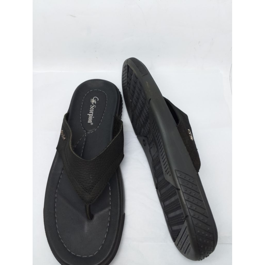 Sandal kulit pria Scorpion LD 2132