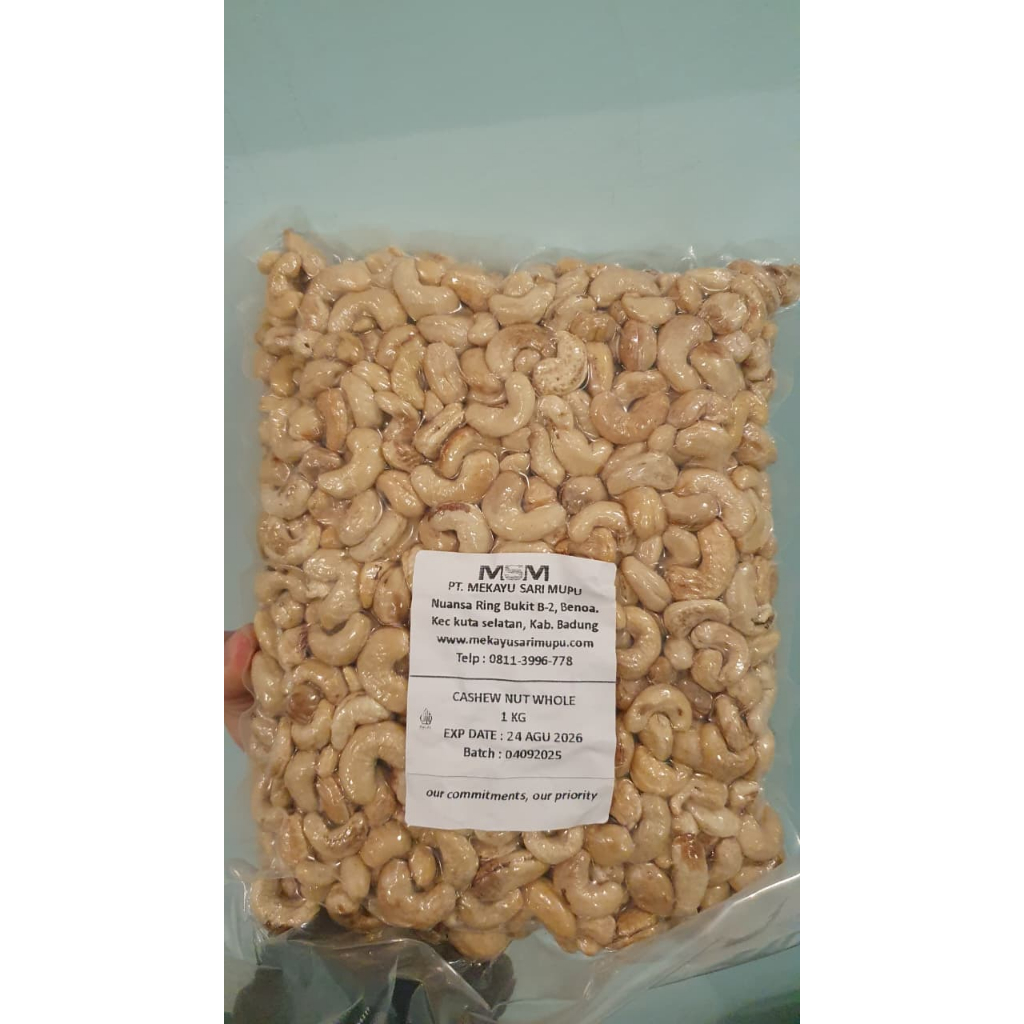 

kacang cashew 1kg mentah