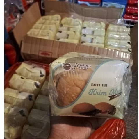 

Roti Jordan isi messes mentega 1 ball isi 5