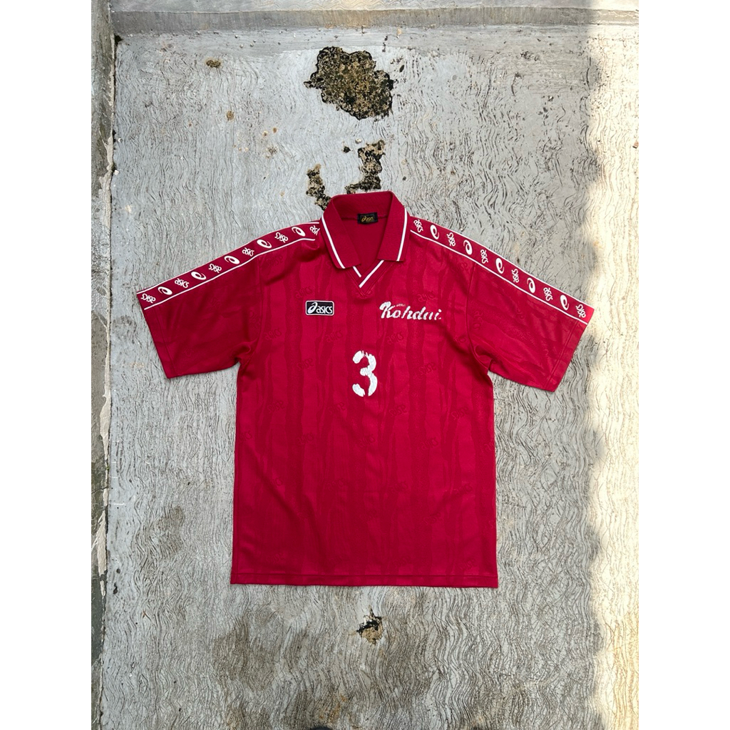 Vintage Asics Jersey Tapped