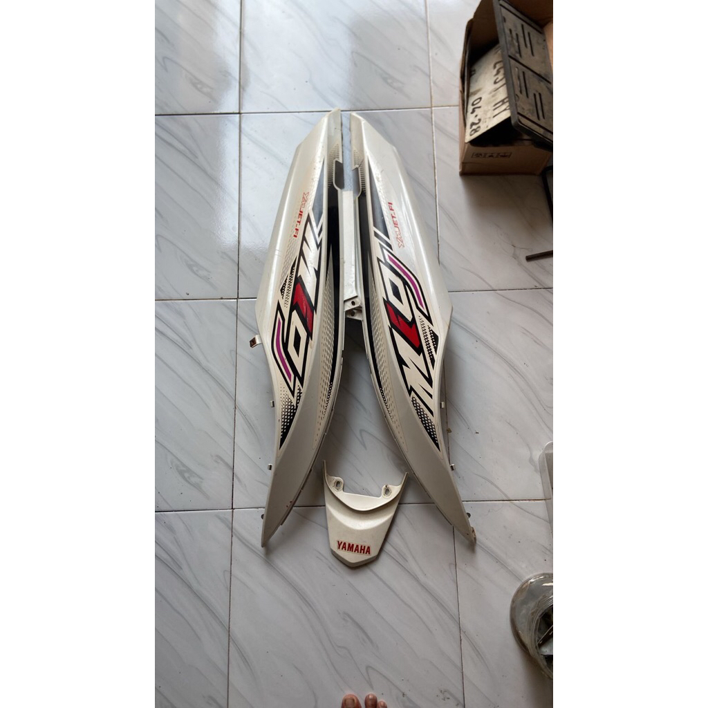 Bodi belakang original mioJ