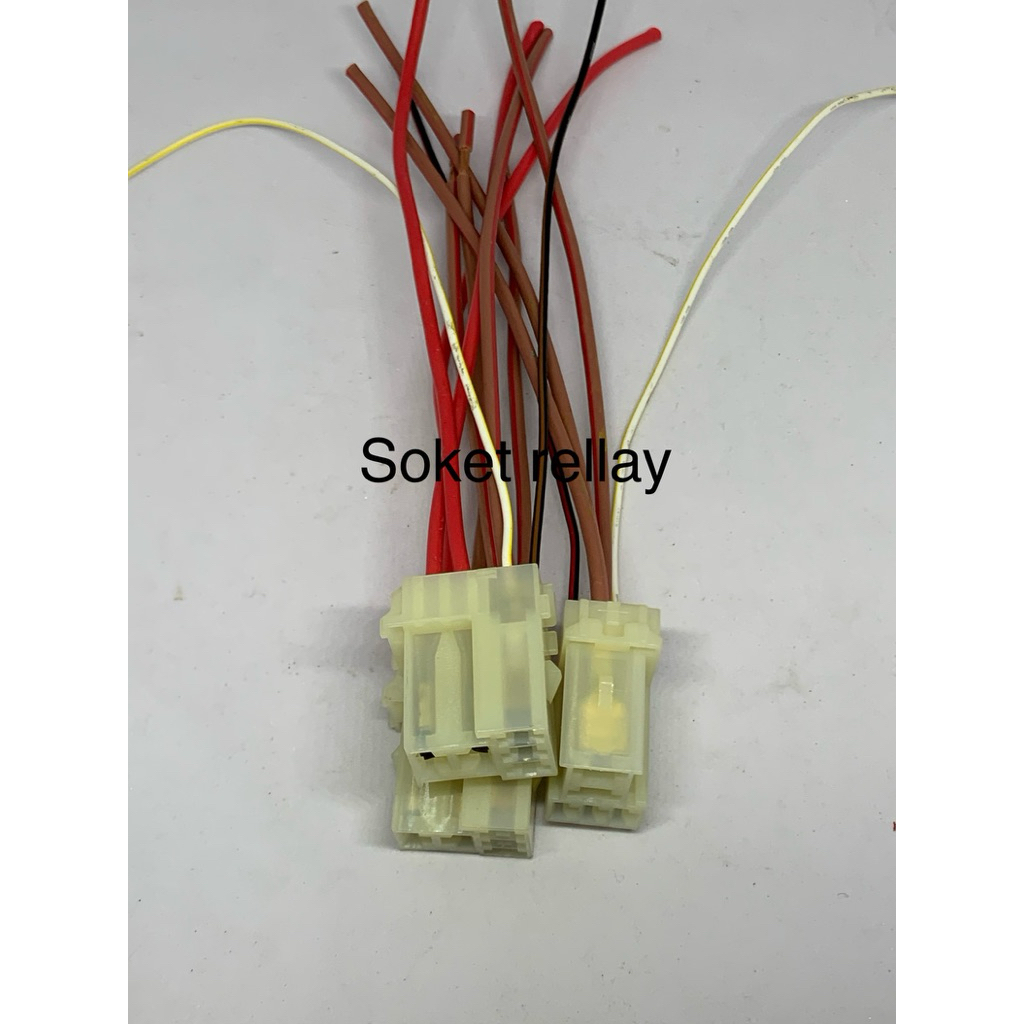 SOKET RELAY KAKI 4,5 DENSO, OMRON