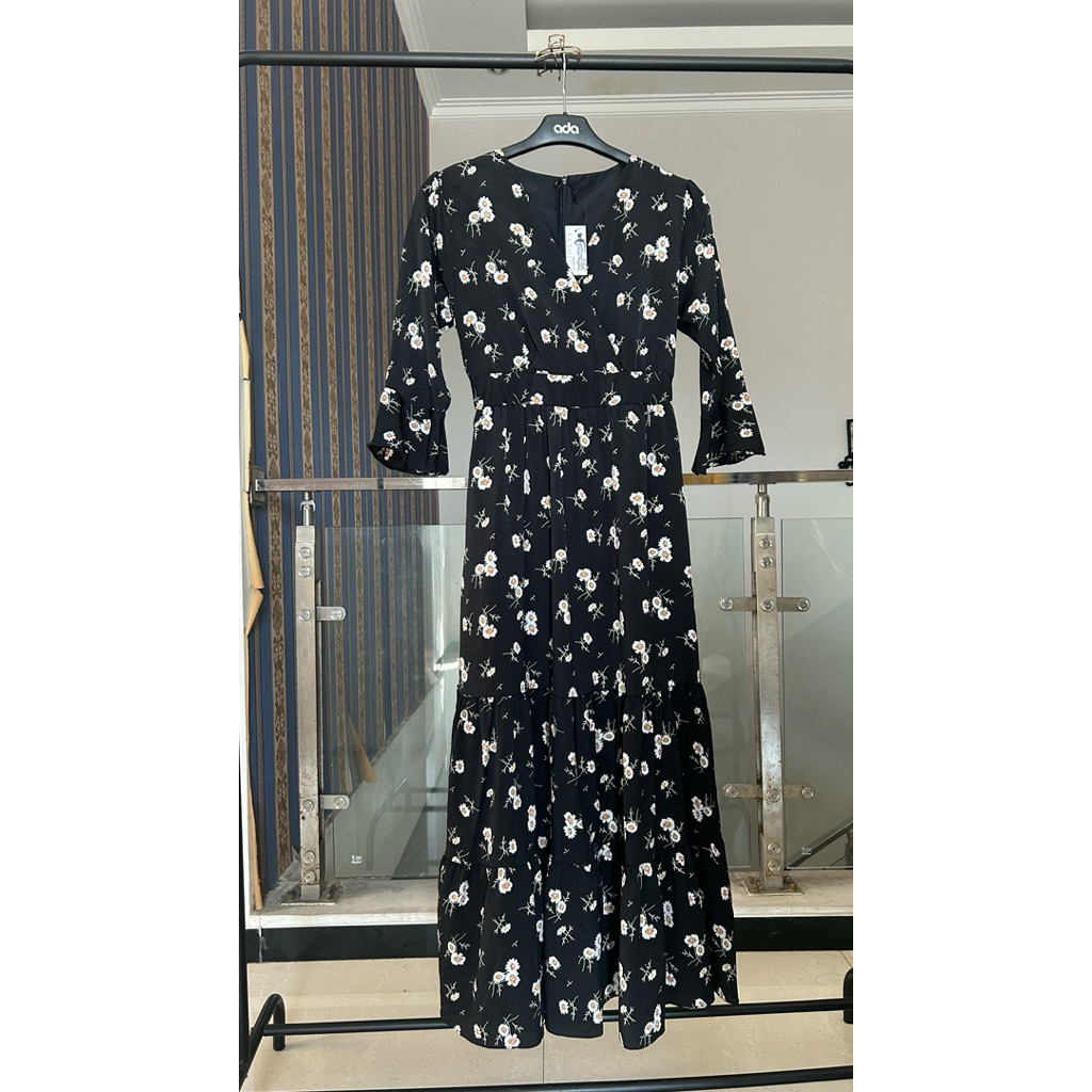 dress bunga hitam bkk