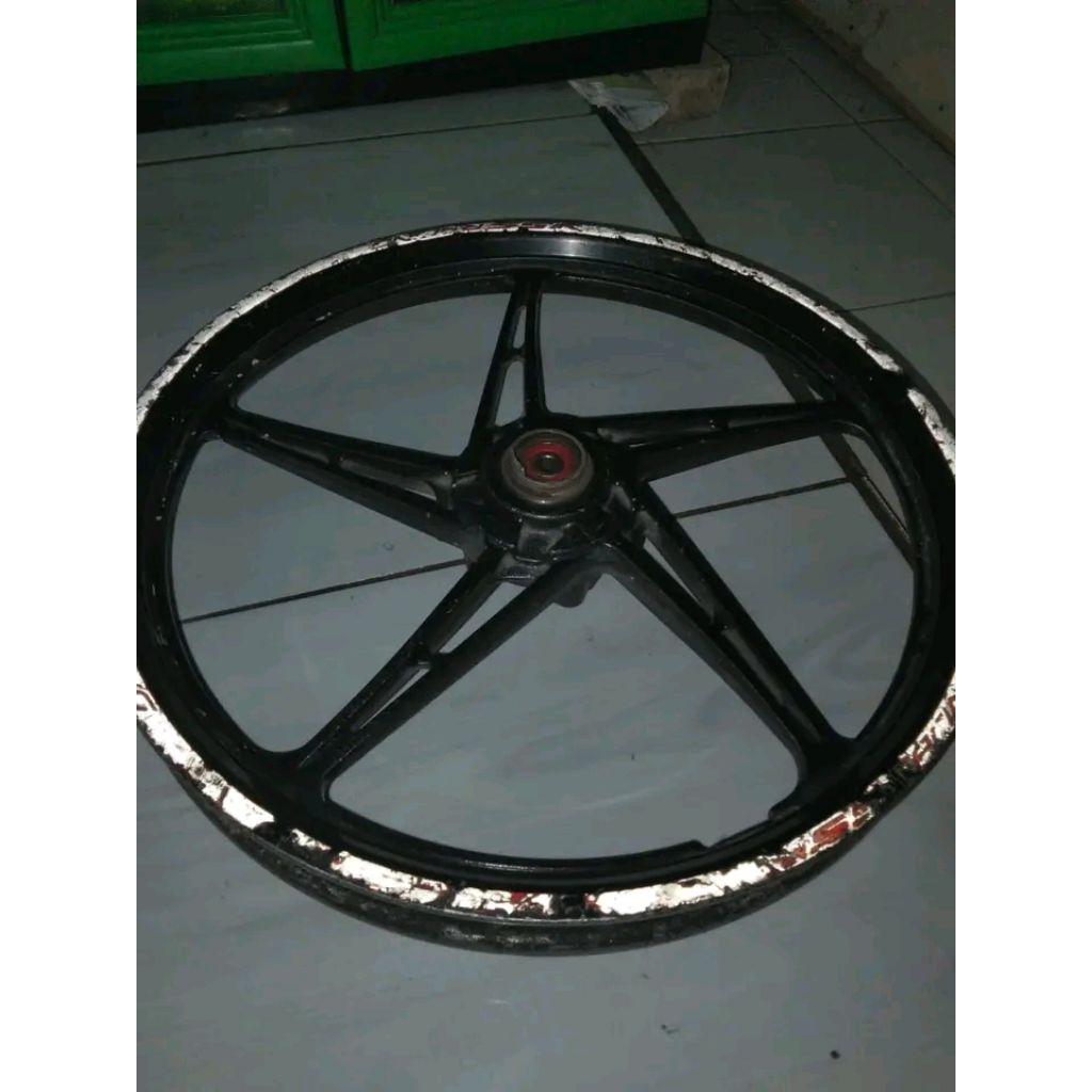 velg depan Jupiter MX old