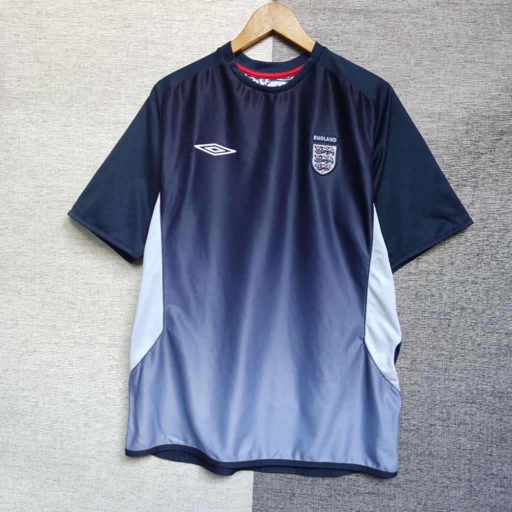 Jersey sepak bola England Training 2004/06 Size L