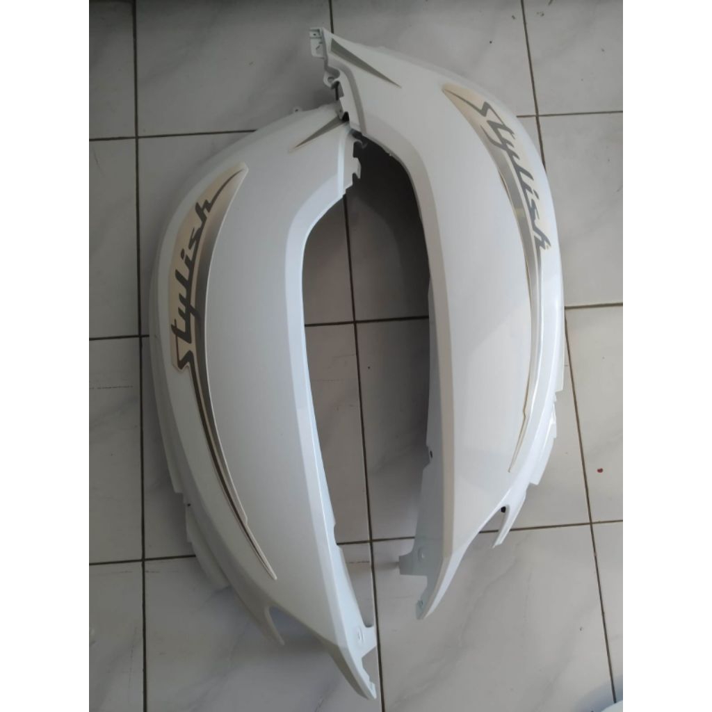 Cover body samping scoopy fi esp putih 2019 set kanan kiri