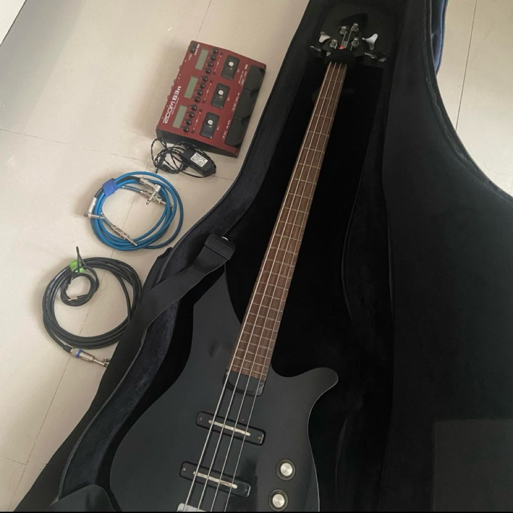 BASS YAMAHA RBX A2 + EFEK BASS ZOOM B3n + Dr.Case