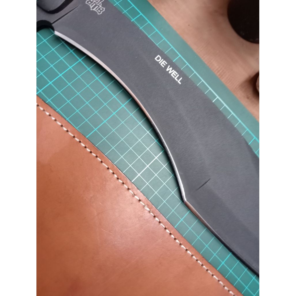 Koleksi Kukri Heritage Handmade Baja D2 – Fulltang, Handle Kayu, Sarung Kulit