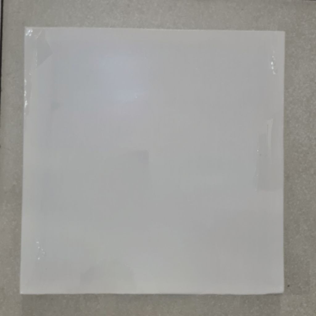 

Kanvas Lukis 30 X 30 CM