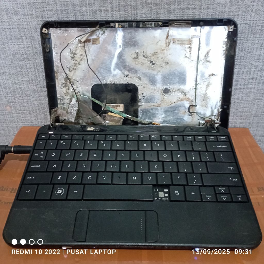 Moderbort Hp mini 110  mesin normal tested layar layar monitor