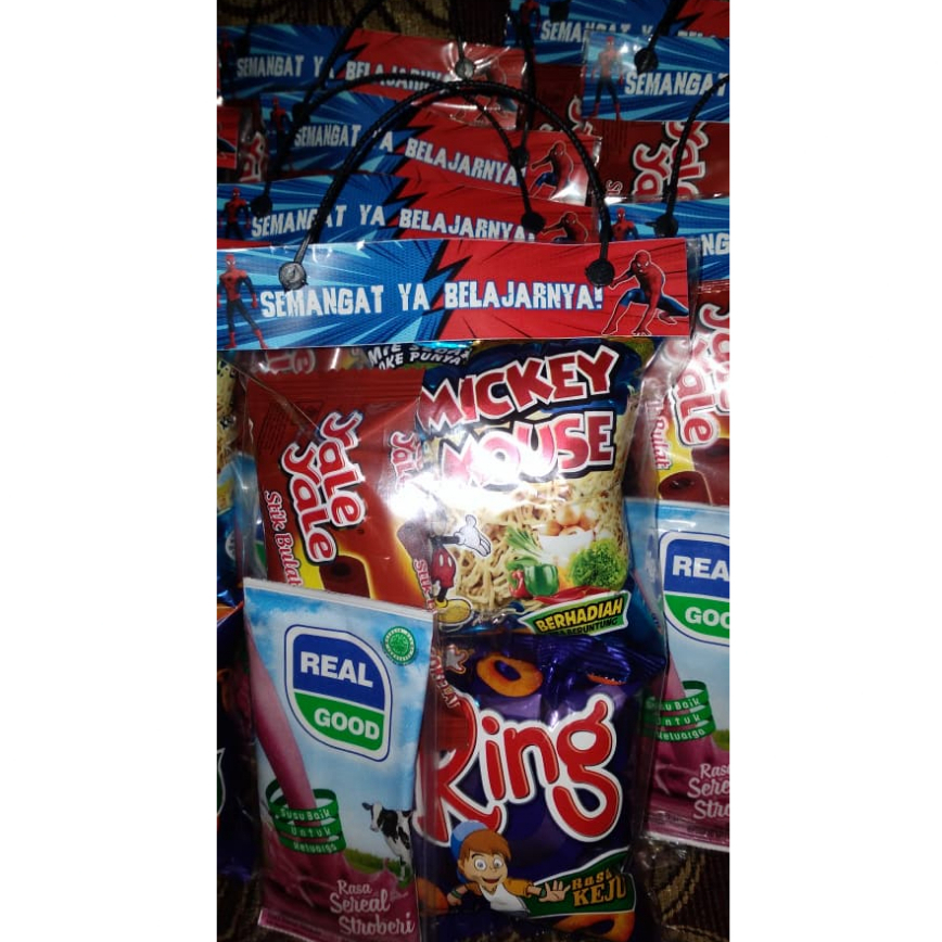 

SNACK ULTAH MURAH FREE LABEL NAMA / GIFT SNACK / HAMPERS SNACK / JAJAN ULTAH ANAK