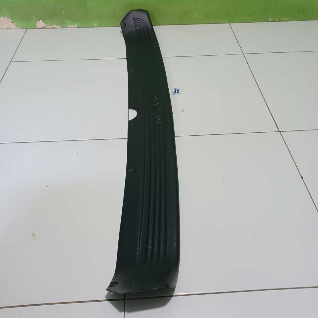 SILL PLATE BELAKANG KIJANG KAPSUL