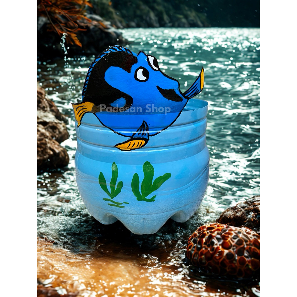 Prakarya Pot dari Galon le minerale 15Lt Ikan Dori