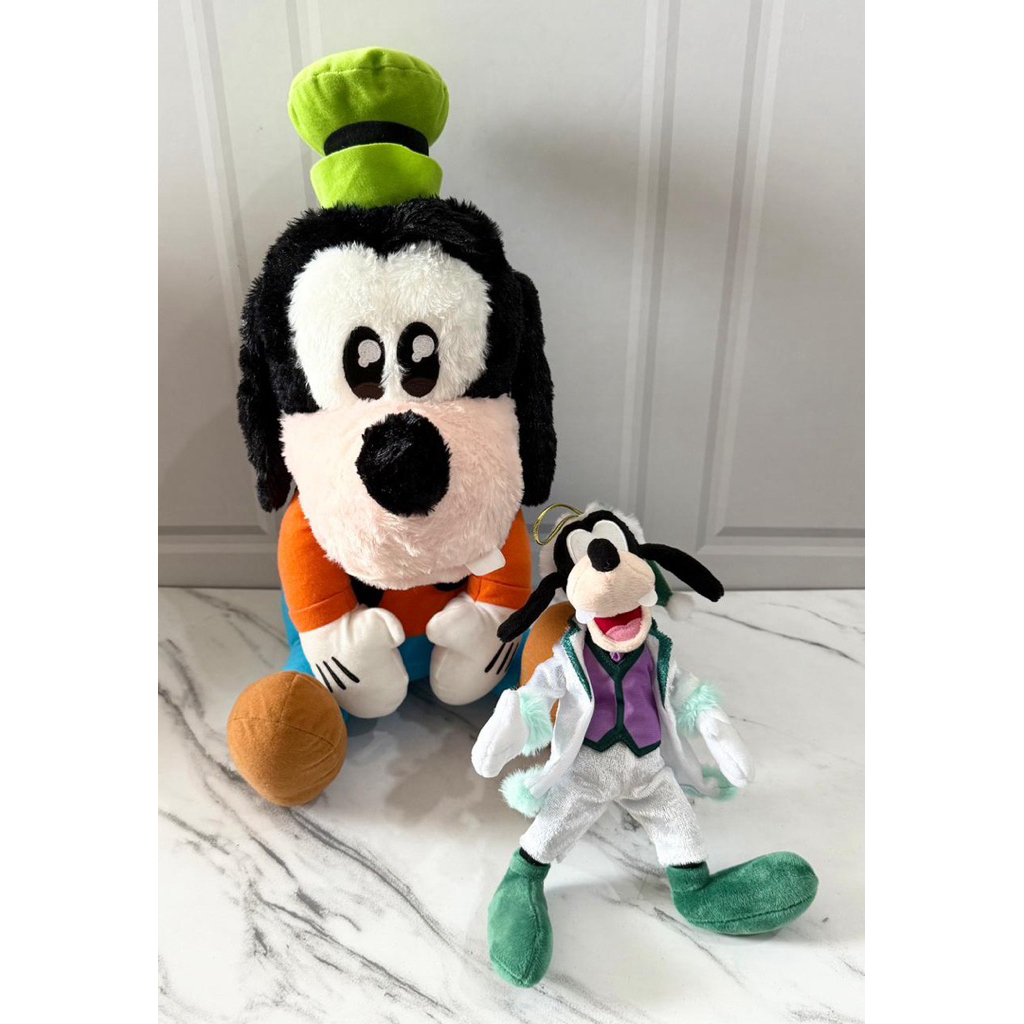 Boneka Plushie Goofy Mata Binar Urury-me & Goofy Christmas Winter Disney