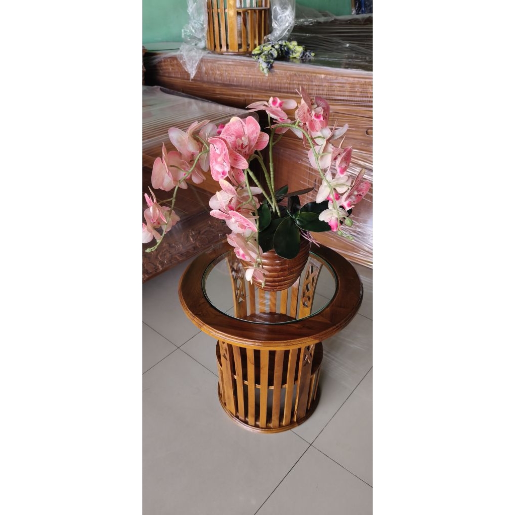 Meja Sudut / Meja Bulat Kayu Jati / Meja Vas Bunga