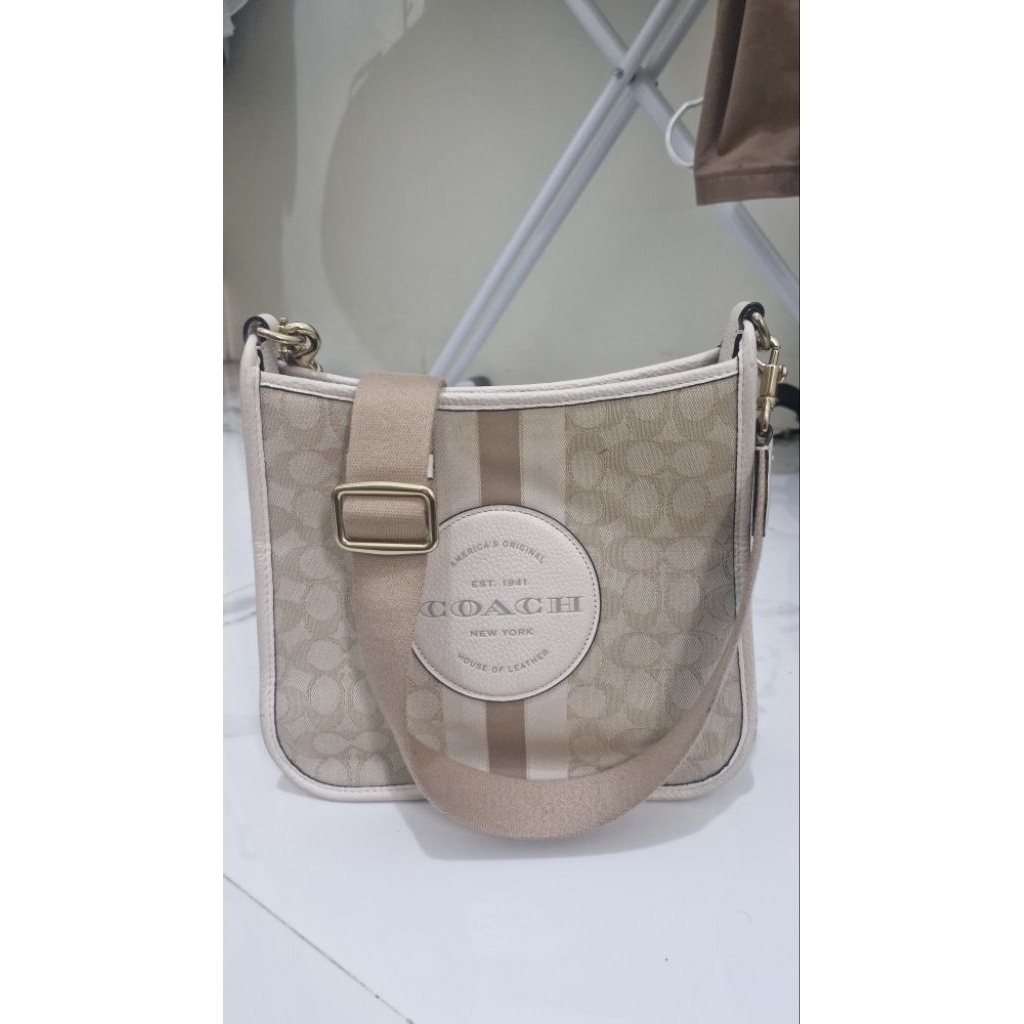 Preloved Coach Dempsey File Bag