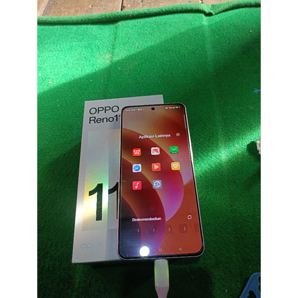 Oppo Reno 11f 5G ram 8gb 256gn fullset hp masih segel baterai awet ces ngak ori dan hp masih segel n