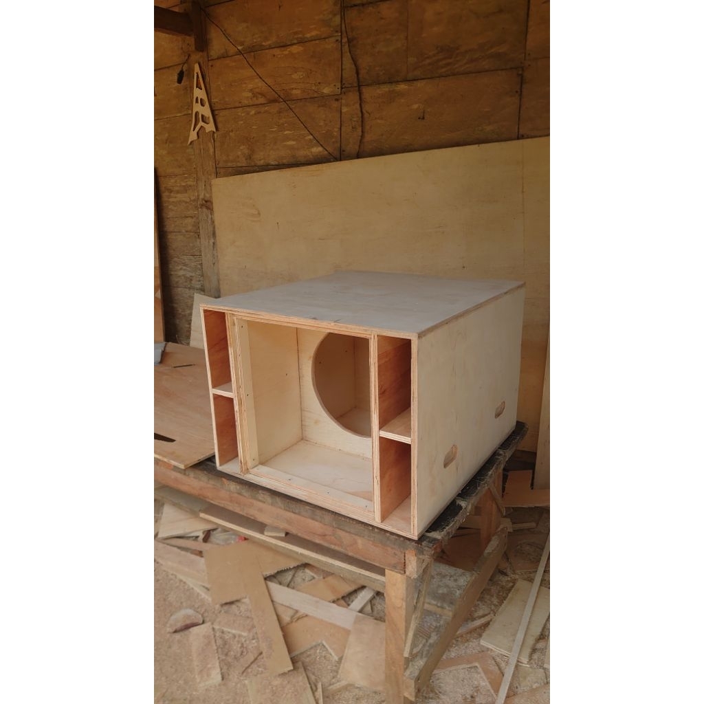 Box speaker model SPL 12 Inch